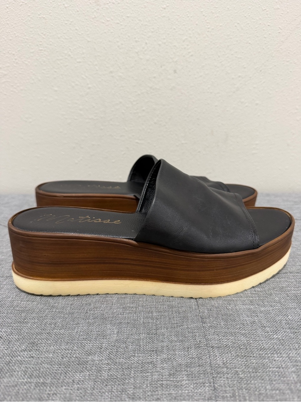 Matisse One Kiss Platform Slide Sandals - Picture 2 of 7